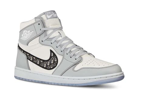 nike air jordan per dior prezzo|dior jordan 1 high for sale.